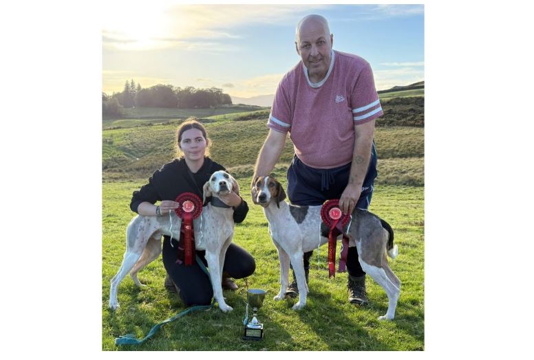 84 Hounds Take Part In Final Major Meeting Of Racing Season