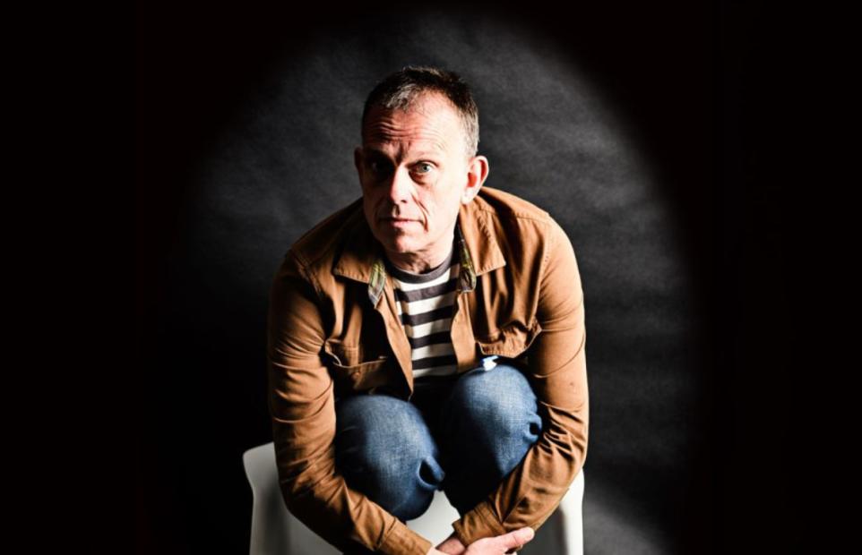 Acclaimed Singer Songwriter Tom Hingley Set to Bring Live Show to Barrow