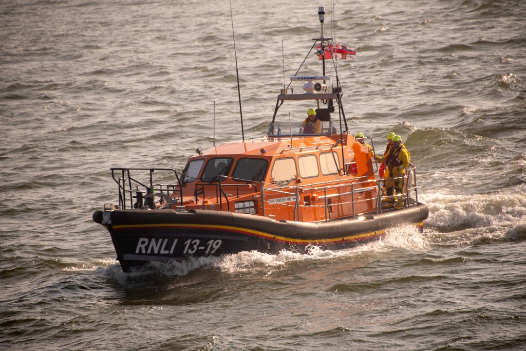 Emergency services called after concerns about people at sea