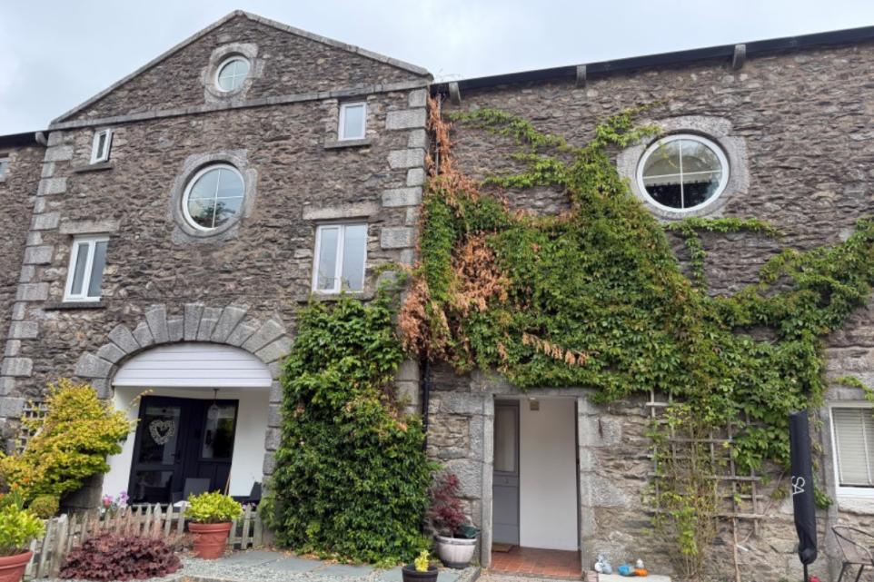 Flookburgh Home With Mezzanine And Underfloor Heating Goes To Auction.