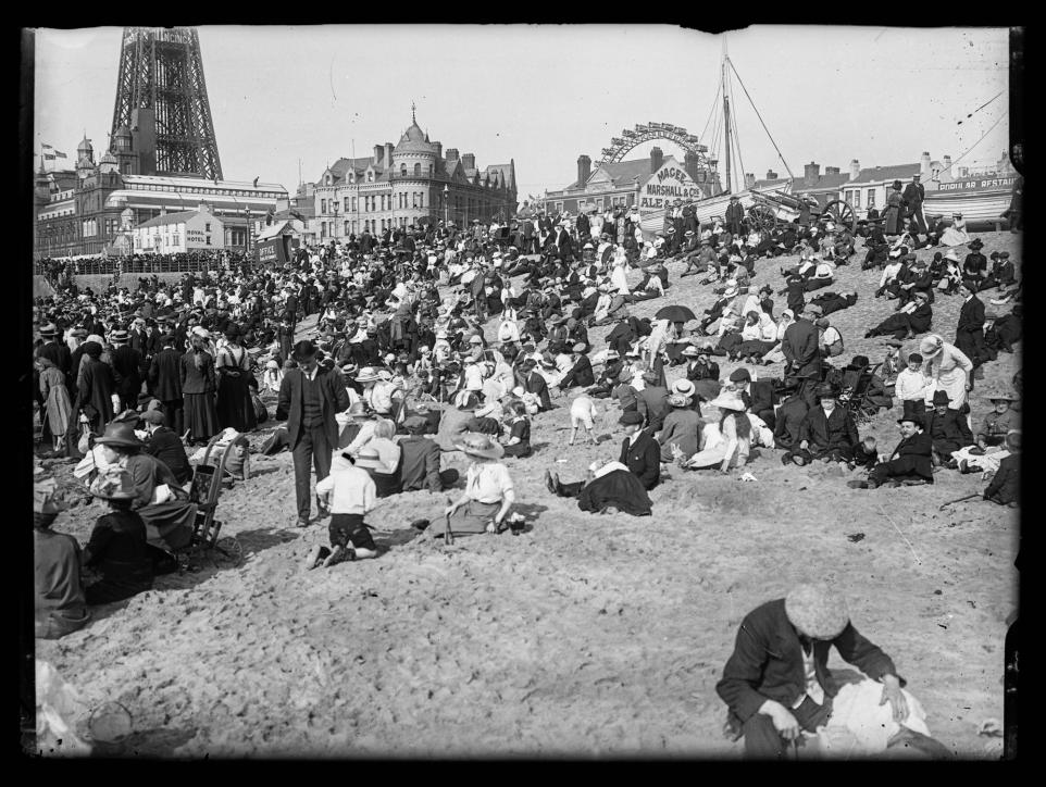 Historic Photos Reveal What Life Was Like In Blackpool 100 Years Ago.