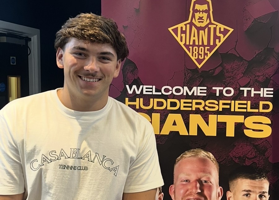 Kells Youngster Archie Robinson Signs Two-Year Deal with Huddersfield Giants