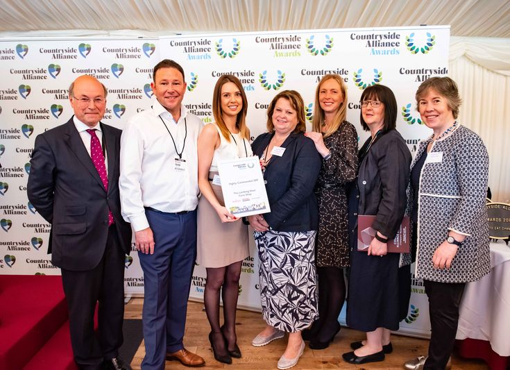 Kendal Farmers Market Crowned National Champion At Prestigious Rural Awards