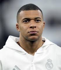 Kylian Mbappe Stuns Fans With Explosive “Fourth Choice” Claim at Real Madrid