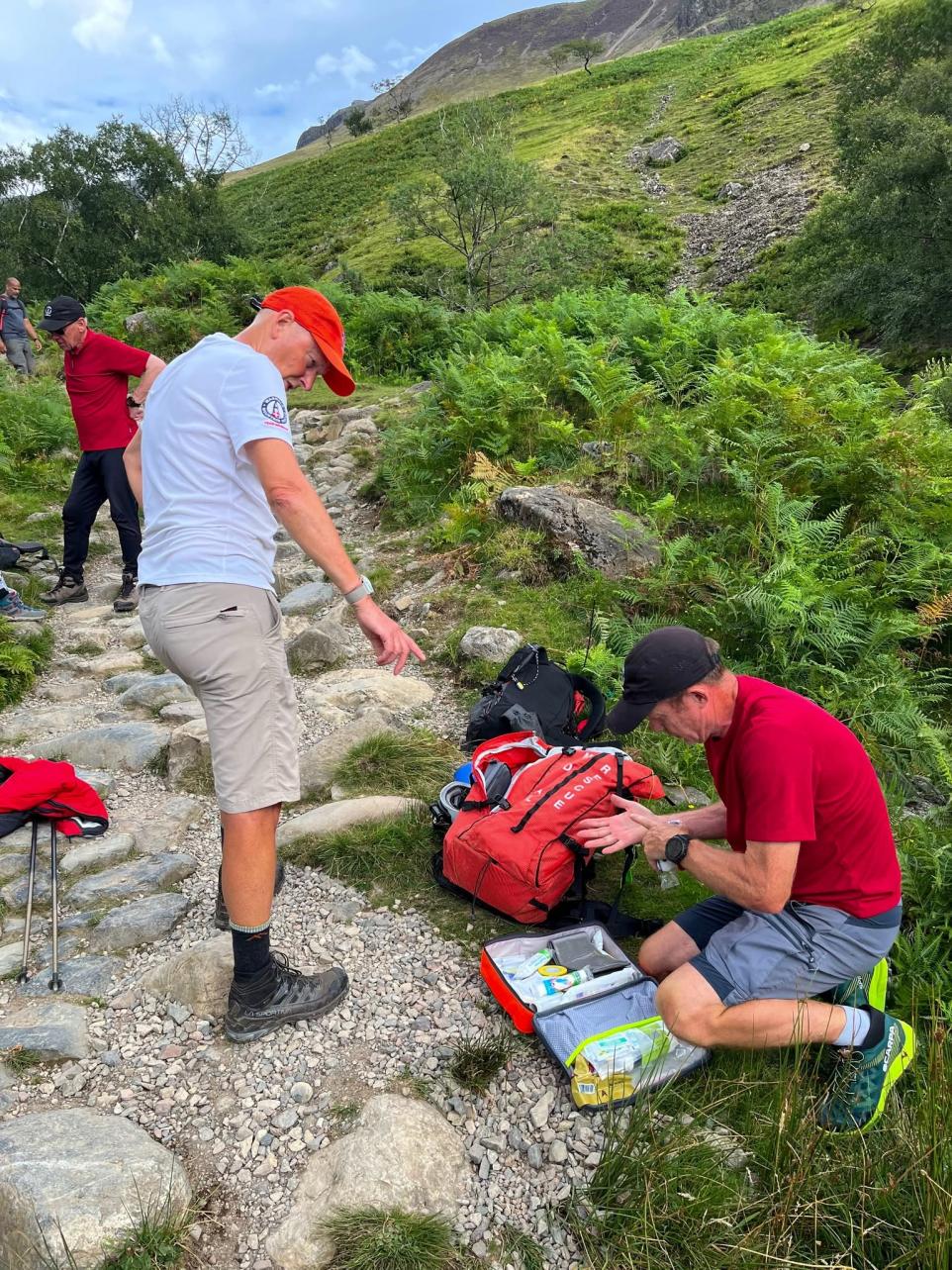 Lake District Team Helps Injured 15 Year Old On Scafell Pike.