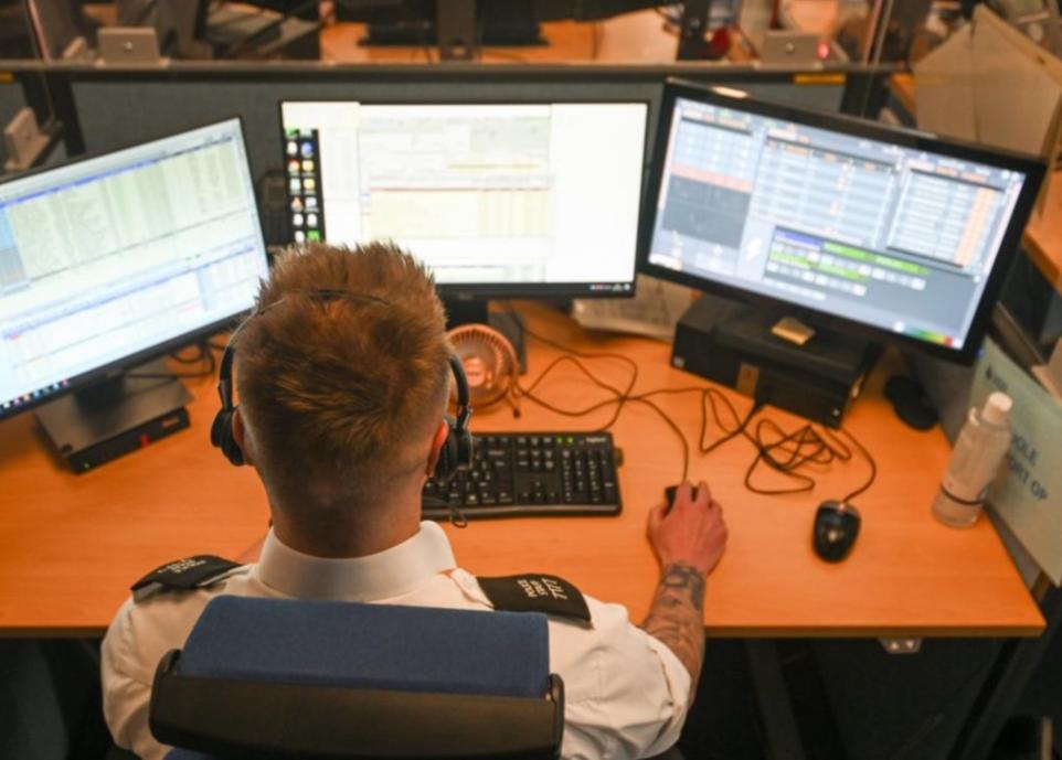 New AI System Introduced To Improve Cumbria Police 101 Calls Service.