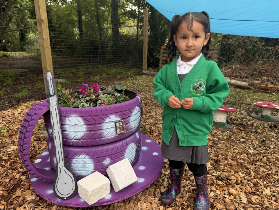 New Outdoor Classroom Opens At Ormsgill Primary School.