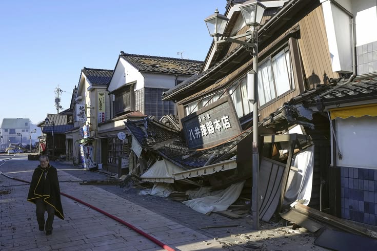 Powerful Earthquake Strikes Southern Japan As Tsunami Warning Issued