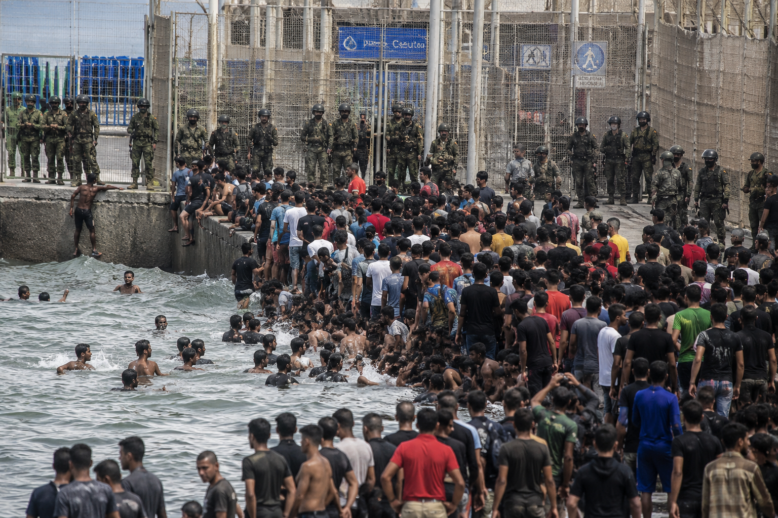 Spain Deploys Troops as Nearly 49,000 Migrants Enter Ceuta from Morocco