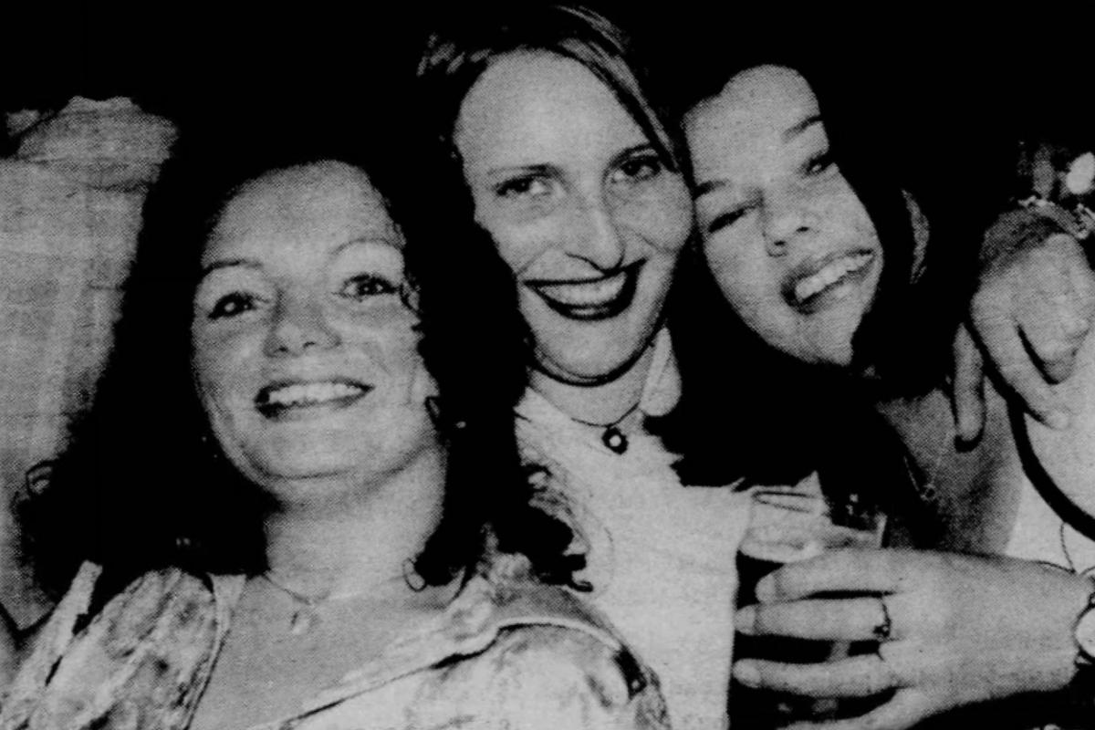 Spot Familiar Faces In These Photos From Barrow Nights In 1997