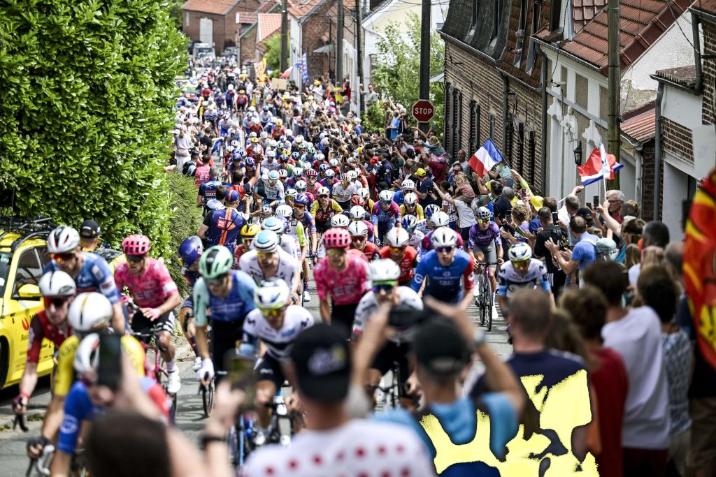 Students Invited to Design Official Tour de France Posters in Major Creative Competition