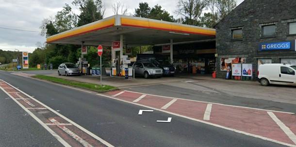 Thief Smashes Into Petrol Station and Steals Safe in Dramatic Newby Bridge Ram Raid