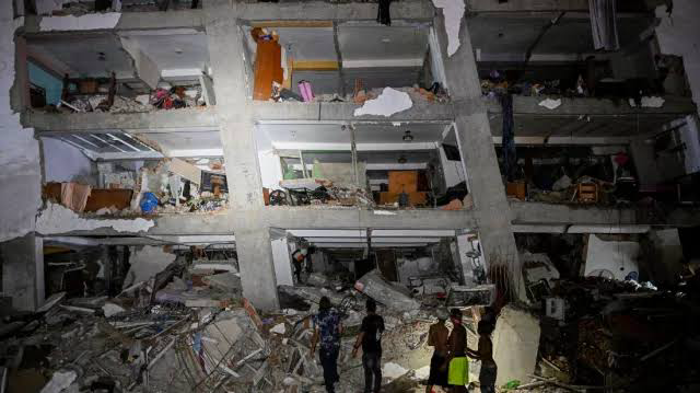 Twin Powerful Earthquakes Devastate Venezuela, Dozens Dead and Hundreds Injured