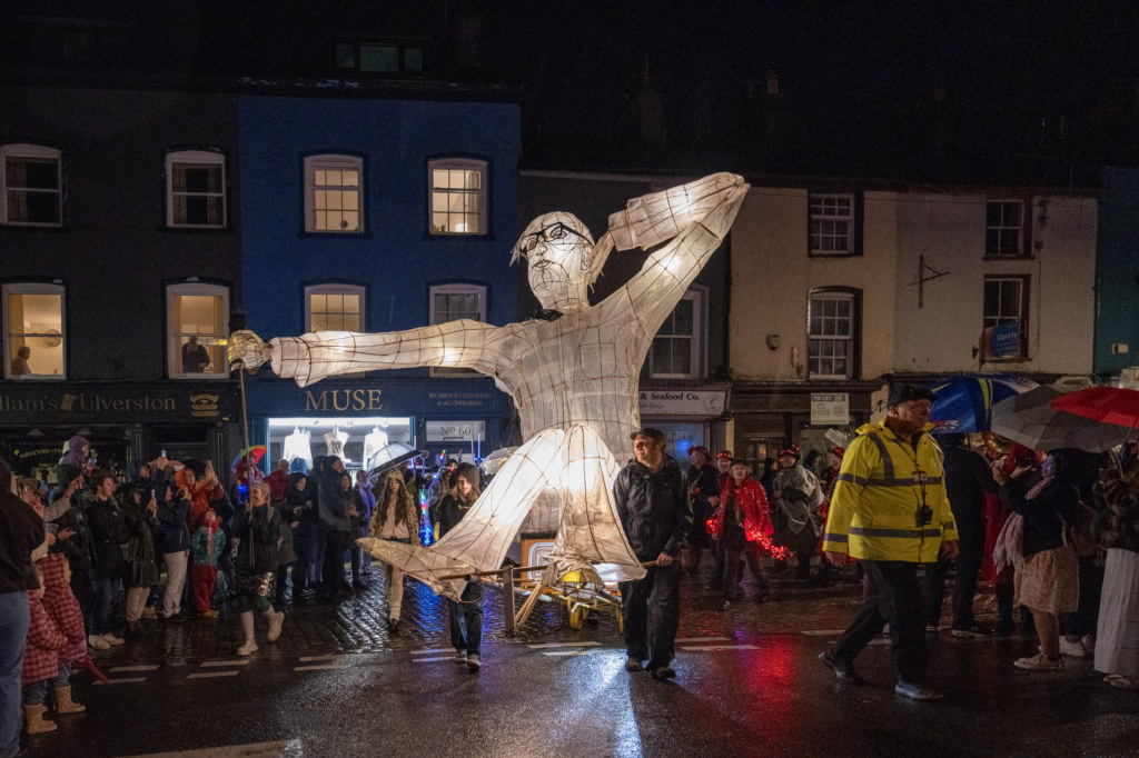 Volunteers Wanted To Support Ulverston Lantern Festival.