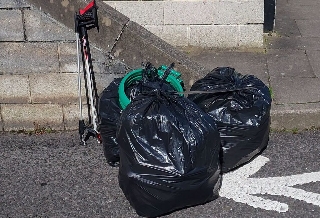 Youngsters Ordered to Pick Litter After Throwing Objects at Sports Centre Staff